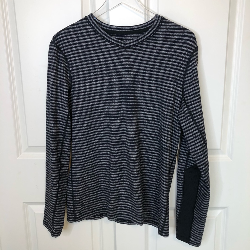 Lululemon Mens Medium Speed Long Sleeve Athletic Shirt Striped Rulu Gray Black